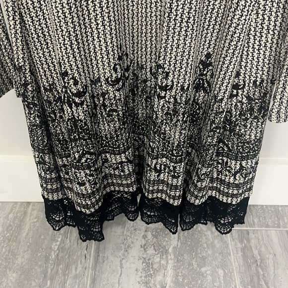 Beautiful duster sweater! - Picture 4 of 5